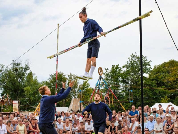15Feet6